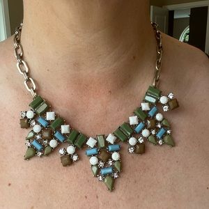Statement necklace